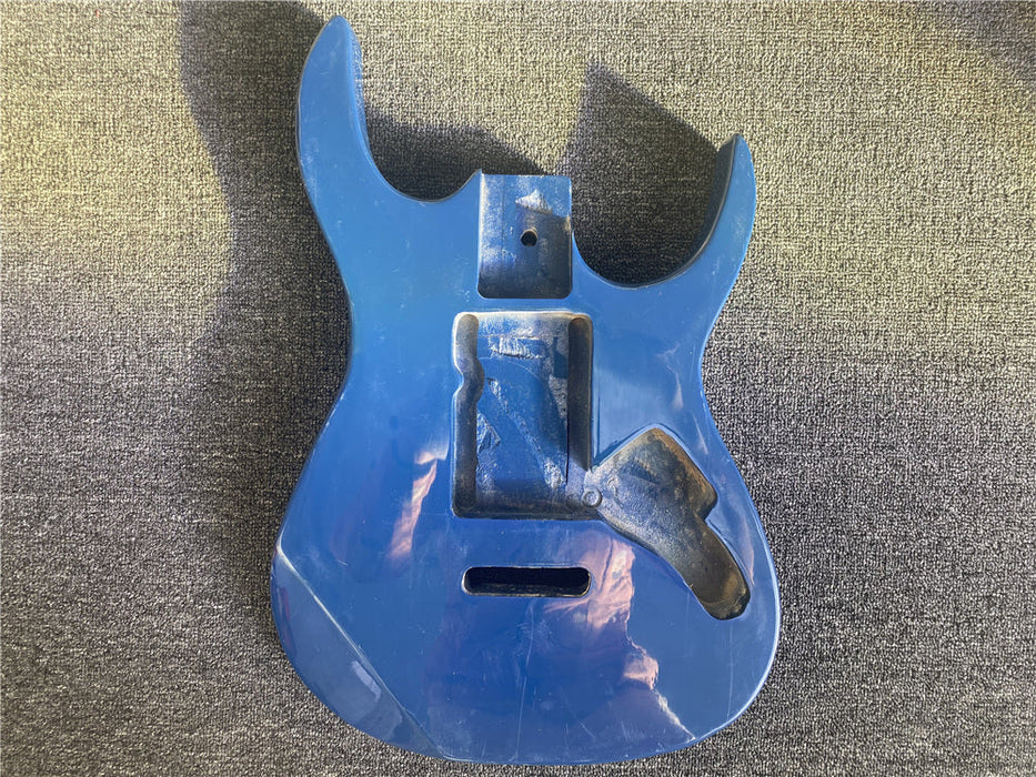 Free Electric Guitar / Bass Guitar Body (B Level, 0415)