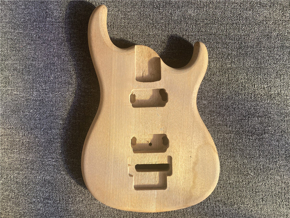 Free Electric Guitar / Bass Guitar Body (B Level, 0404)