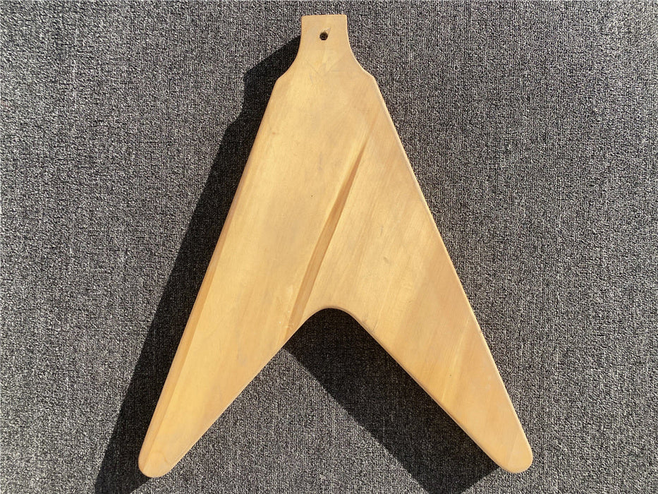 Free Electric Guitar / Bass Guitar Body (B Level, 0457)