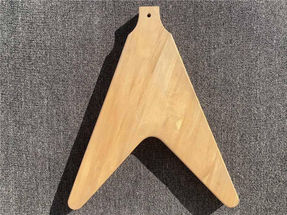 Free Electric Guitar / Bass Guitar Body (B Level, 0459)