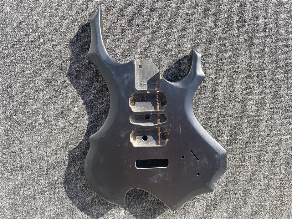 Free Electric Guitar / Bass Guitar Body (B Level, 0467)