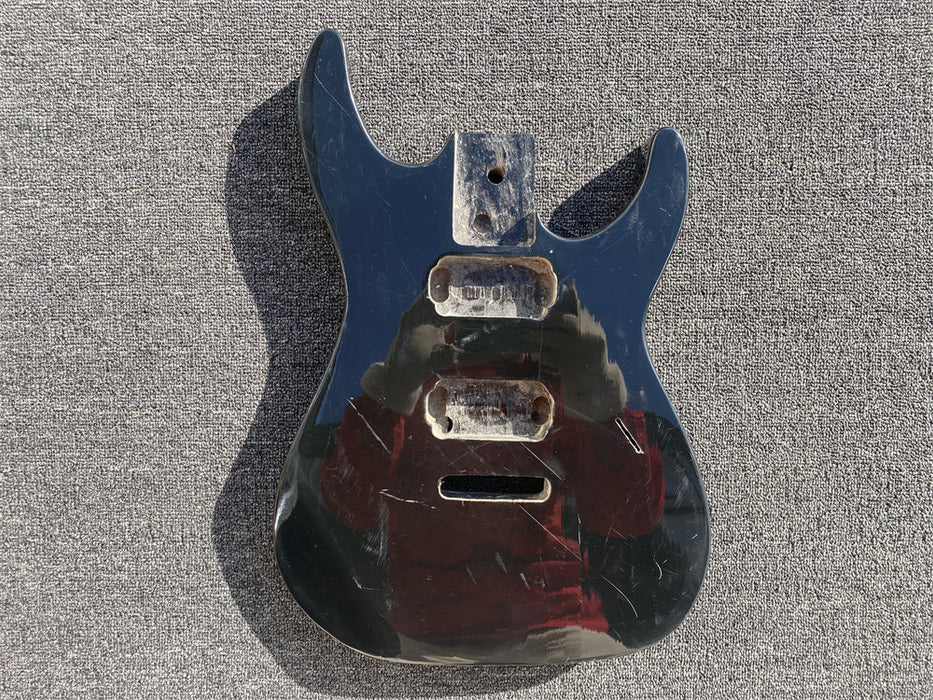 Free Electric Guitar Body / Bass Guitar Body (B Level, 0570)