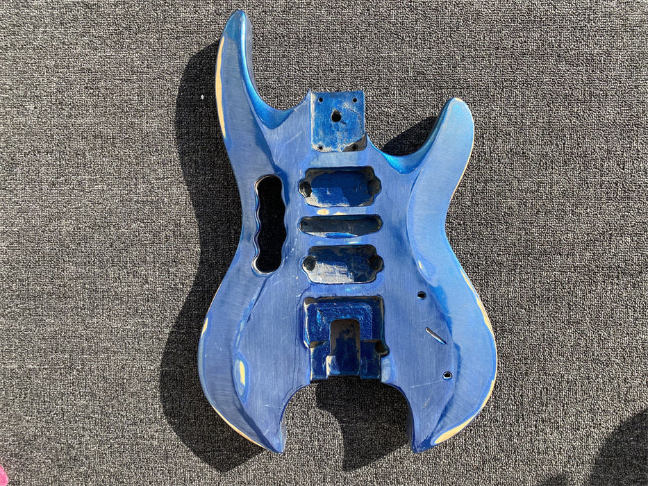 Free Electric Guitar Body / Bass Guitar Body (B Level, 0579)