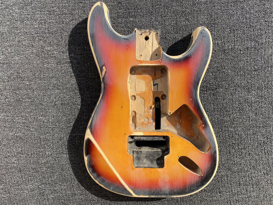 Free Electric Guitar Body / Bass Guitar Body (B Level, 0581)