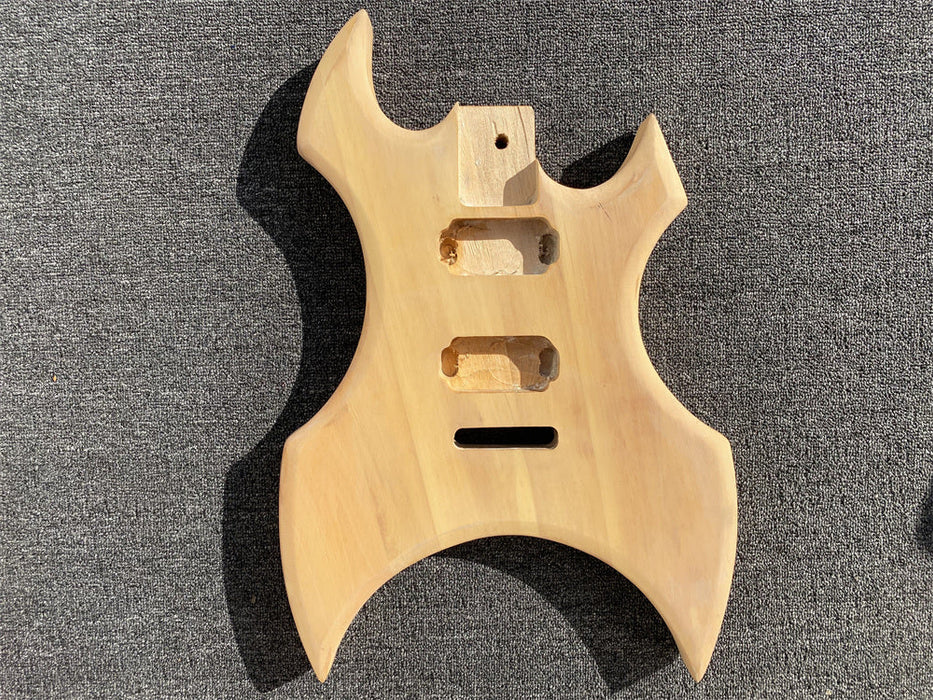 Free Electric Guitar Body / Bass Guitar Body (B Level, 0590)