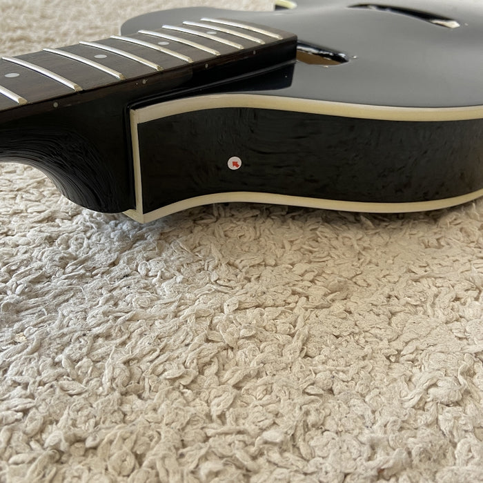 Electric Bass Guitar on Sale (015)