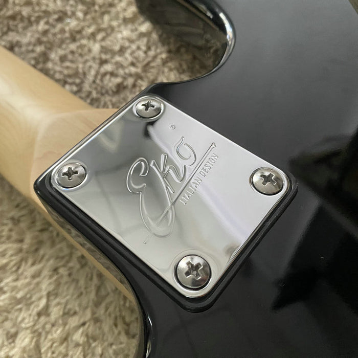 Electric Bass Guitar on Sale (102)
