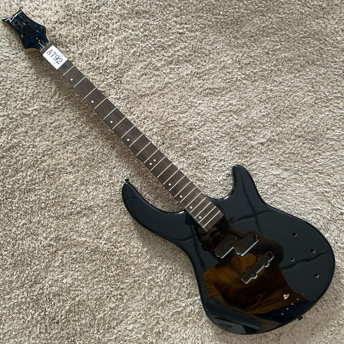 Electric Bass Guitar on Sale (070)