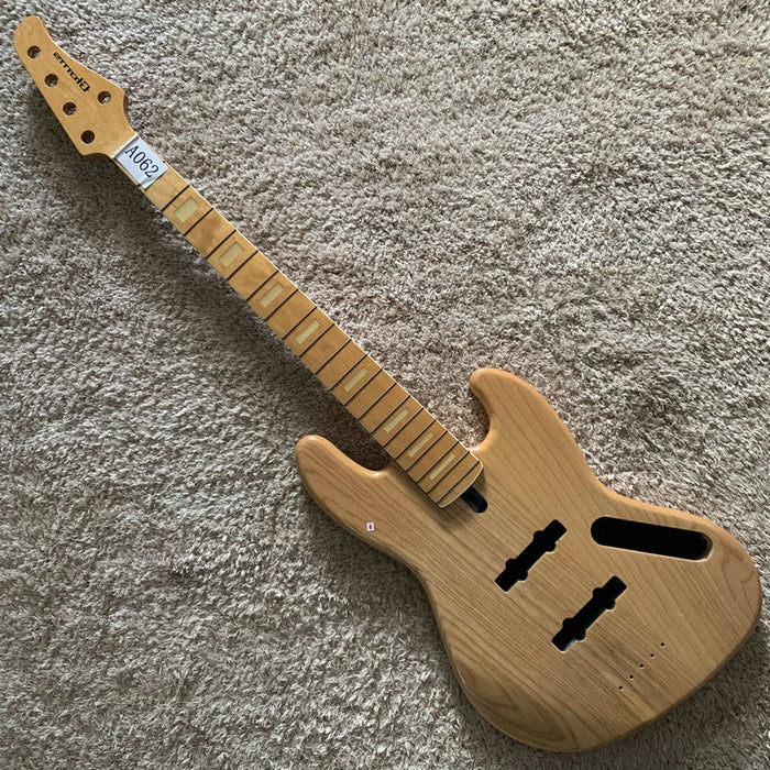 Electric Bass Guitar on Sale (088)