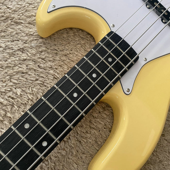 Electric Bass Guitar on Sale (093)