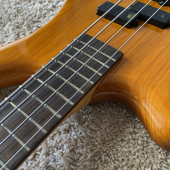 Electric Bass Guitar on Sale (119)
