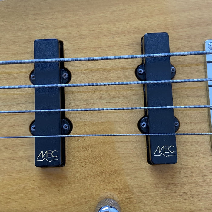 Electric Bass Guitar on Sale (004)
