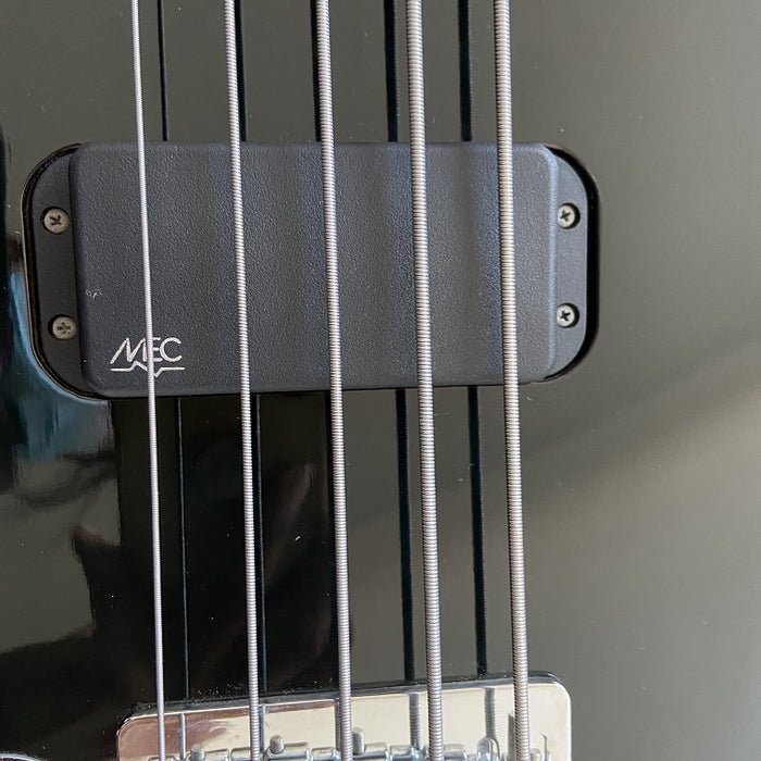 Electric Bass Guitar on Sale (003)