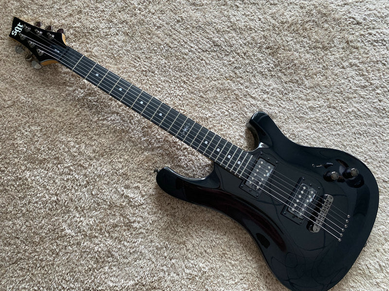 Electric Guitar on Sale (323)