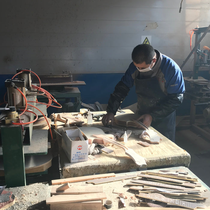 Mandolin Craftsmanship: A Factory Tour at XYD Music | PPEQ