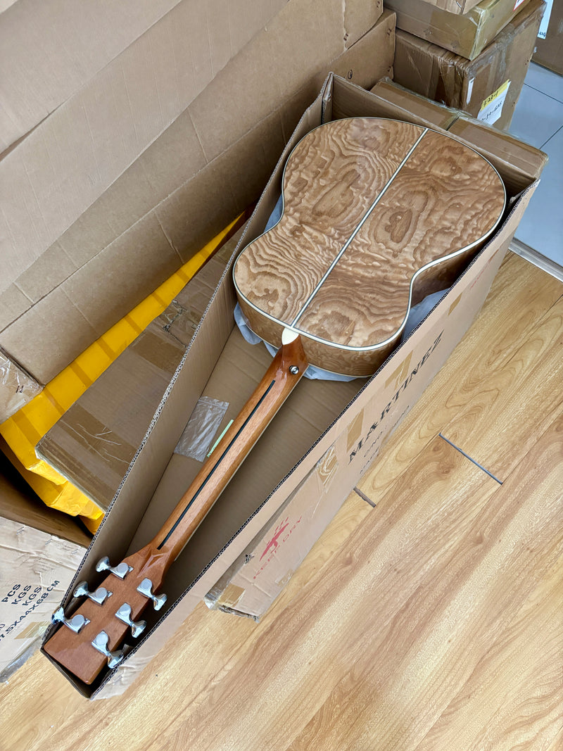 40 Inch Figured Ash Body Acoustic Guitar with Gloss Finish (TY-016)