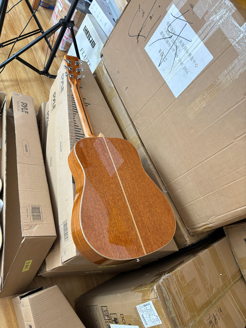 41-inch Acoustic Guitar with Gloss Finish (TY-001)