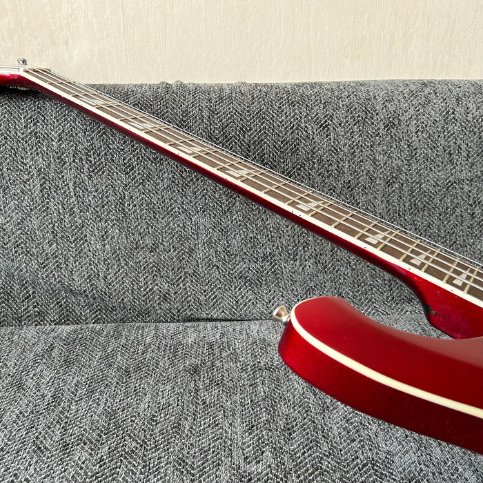 4 Strings Rick Style Bass Guitar with Metallic Red Finish (GKS-008)