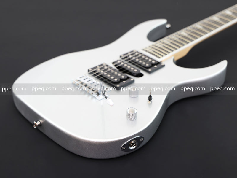 6-String Silver Metallic Finish Electric Guitar with Single-Direction Tremolo (YMZ-266)
