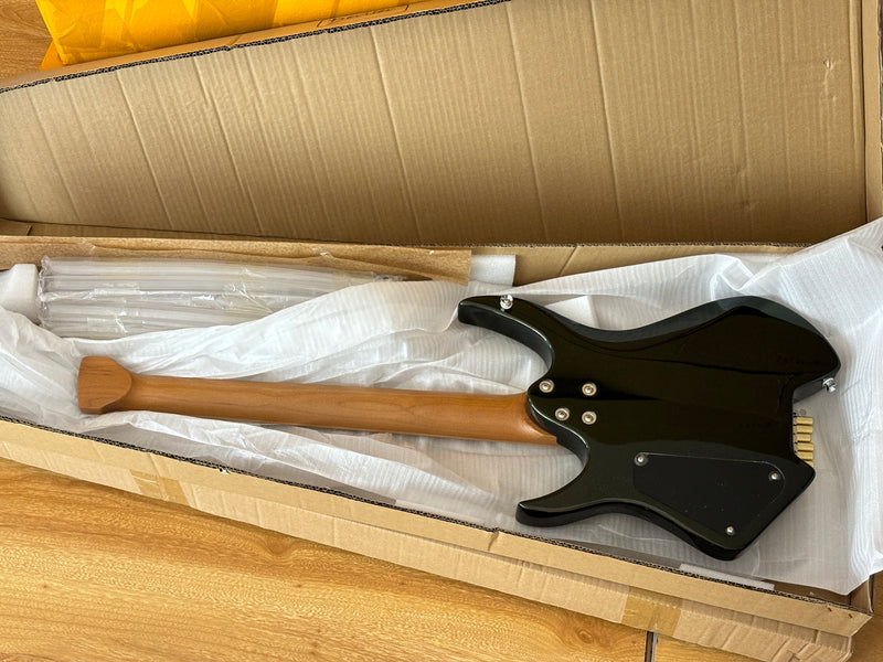 6-String Headless Electric Guitar with Roasted Maple Neck (HYH-002)