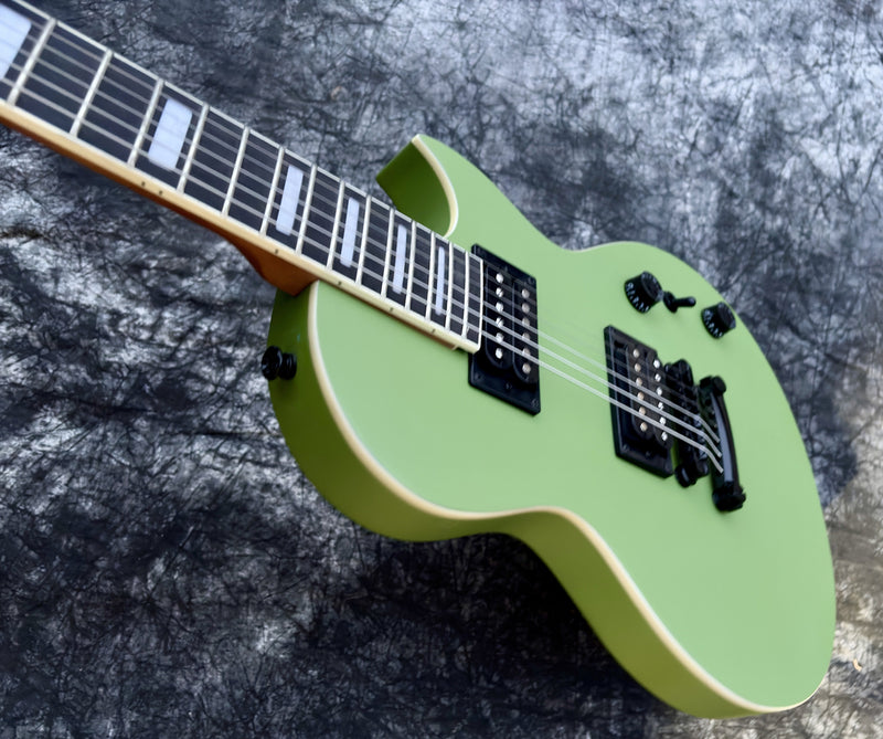 Classic LP Style Single-Cutaway Electric Guitar with Matte Olive Green Finish (YMZ-261)