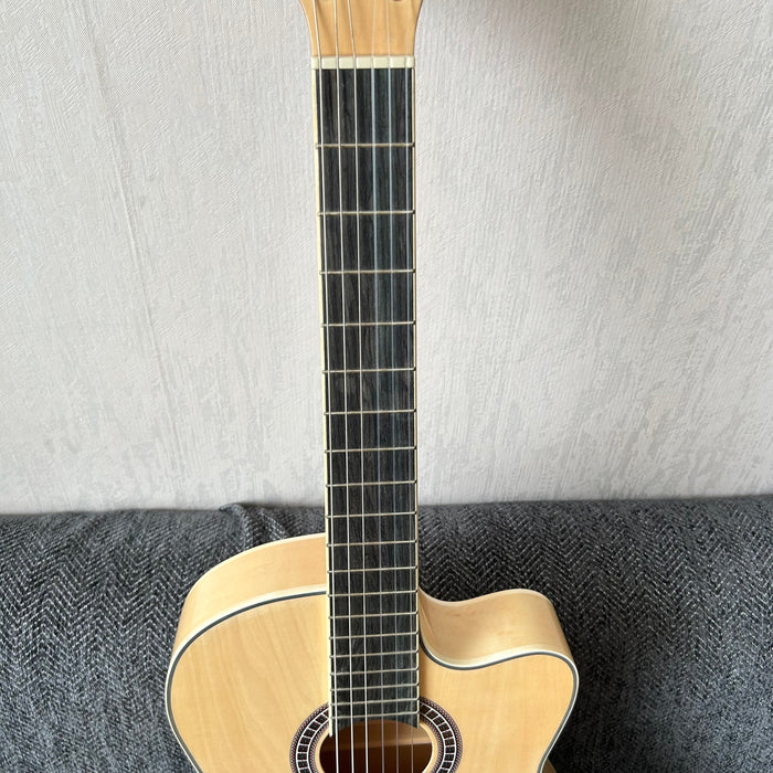 39 Inch Slim Classical Guitar with LED EQ (QCG2302)