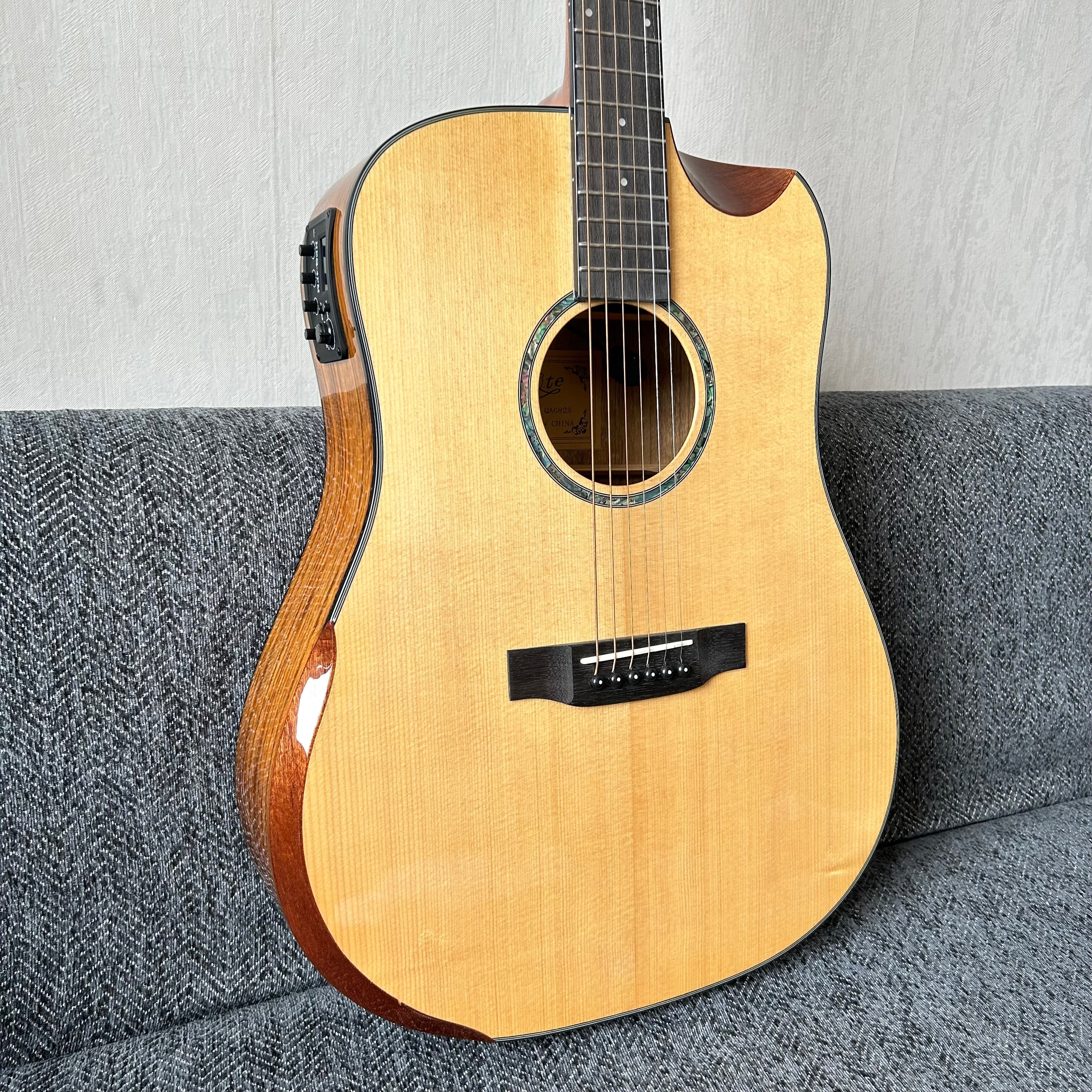 Acoustic Guitar (Music Show Sample) — PPEQ Music World