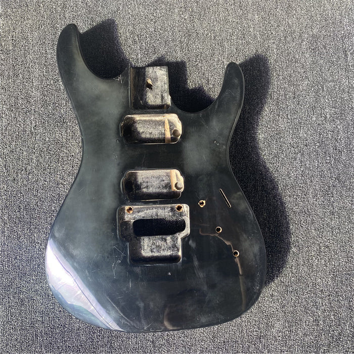 Free Electric Guitar / Bass Guitar Body (B Level, 0051)