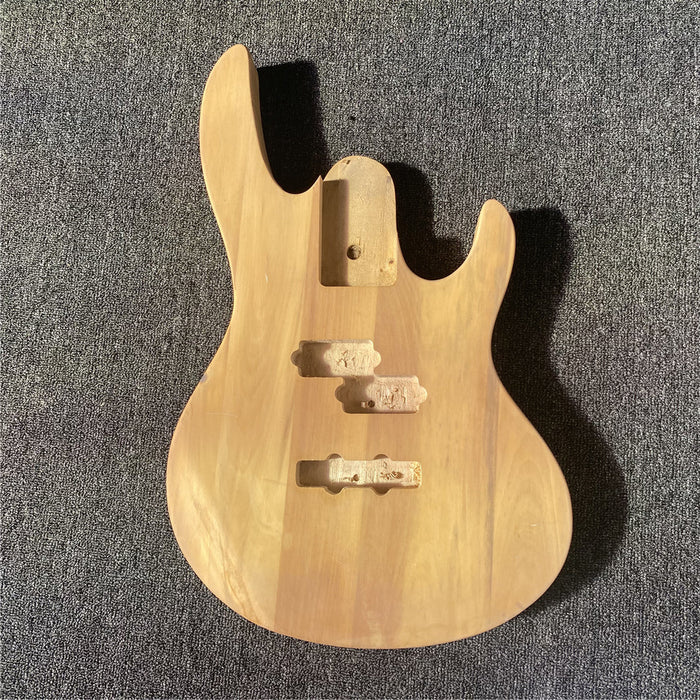 Free Electric Guitar / Bass Guitar Body (B Level, 0085)