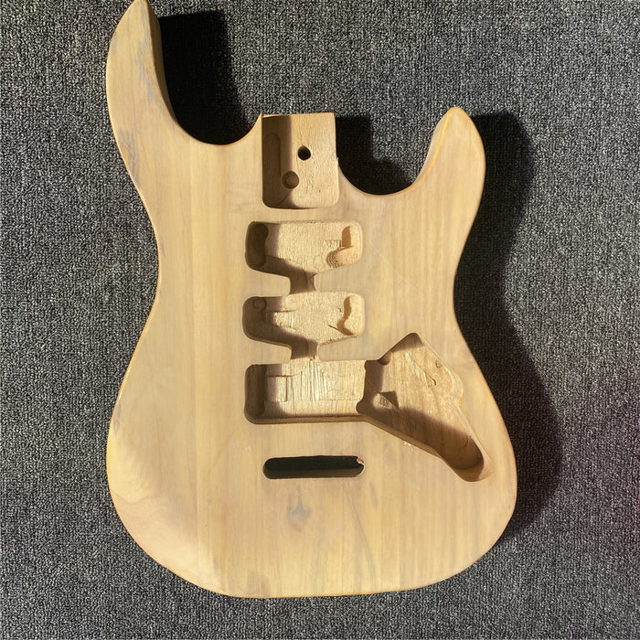 Free Electric Guitar / Bass Guitar Body (B Level, 0097)