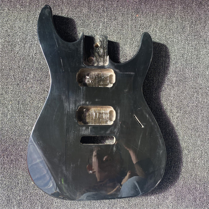 Free Electric Guitar / Bass Guitar Body (B Level, 0111)