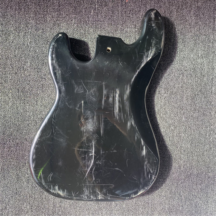 Free Electric Guitar / Bass Guitar Body (B Level, 0114)