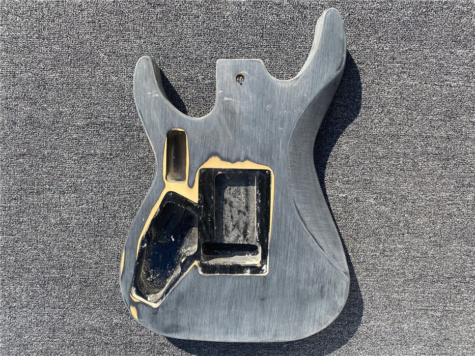 Free Electric Guitar / Bass Guitar Body (B Level, 0135)