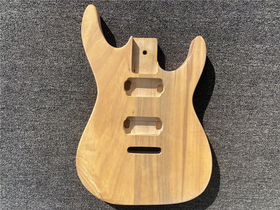 Free Electric Guitar / Bass Guitar Body (B Level, 0136)