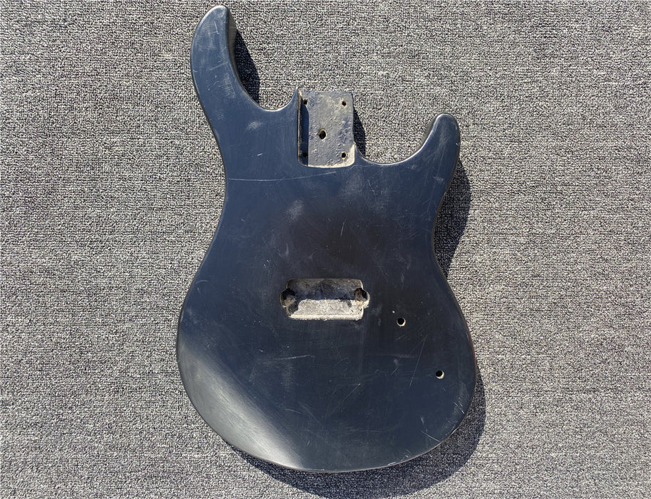 Free Electric Guitar / Bass Guitar Body (B Level, 0161)