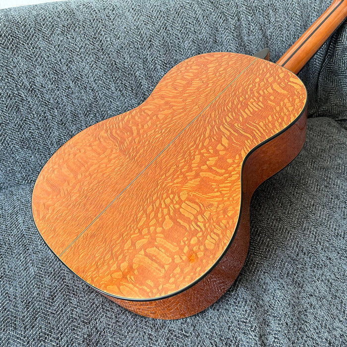 Shanghai Music Show Sample 39 Inch Solid Spruce Top Classical Guitar (C71)