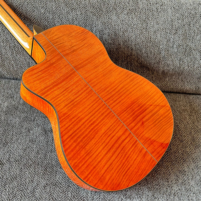 Shanghai Music Show Sample 39 Inch Solid Spruce Top Classical Guitar (C81)