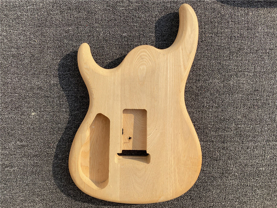 Free Electric Guitar / Bass Guitar Body (B Level, 0384)