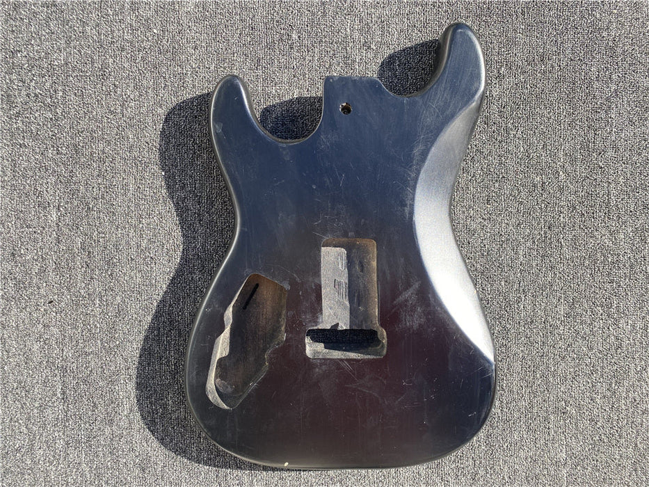 Free Electric Guitar / Bass Guitar Body (B Level, 0495)