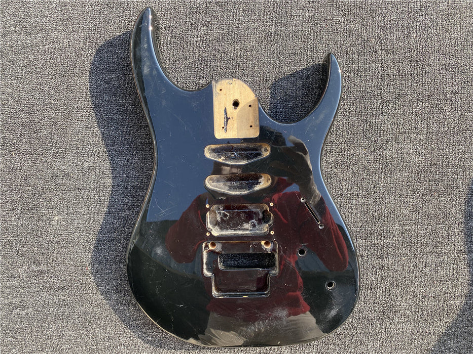 Free Electric Guitar / Bass Guitar Body (B Level, 0396)