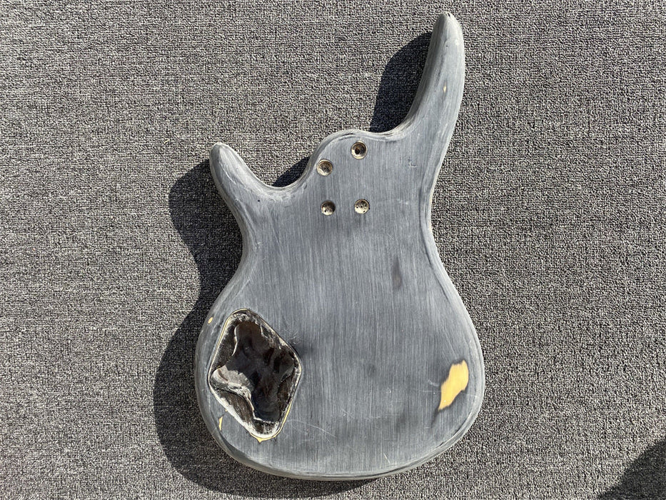 Free Electric Guitar Body / Bass Guitar Body (B Level, 0574)