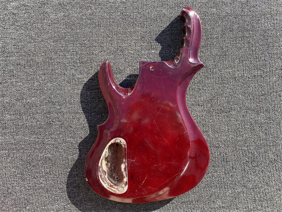 Free Electric Guitar Body / Bass Guitar Body (B Level, 0552)