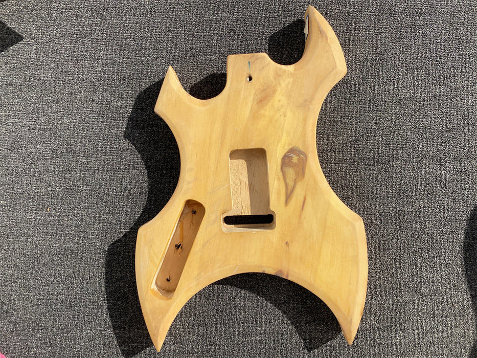 Free Electric Guitar Body / Bass Guitar Body (B Level, 0589)