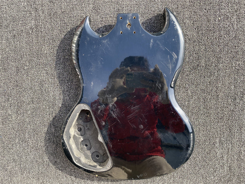Free Electric Guitar Body / Bass Guitar Body (B Level, 0540)