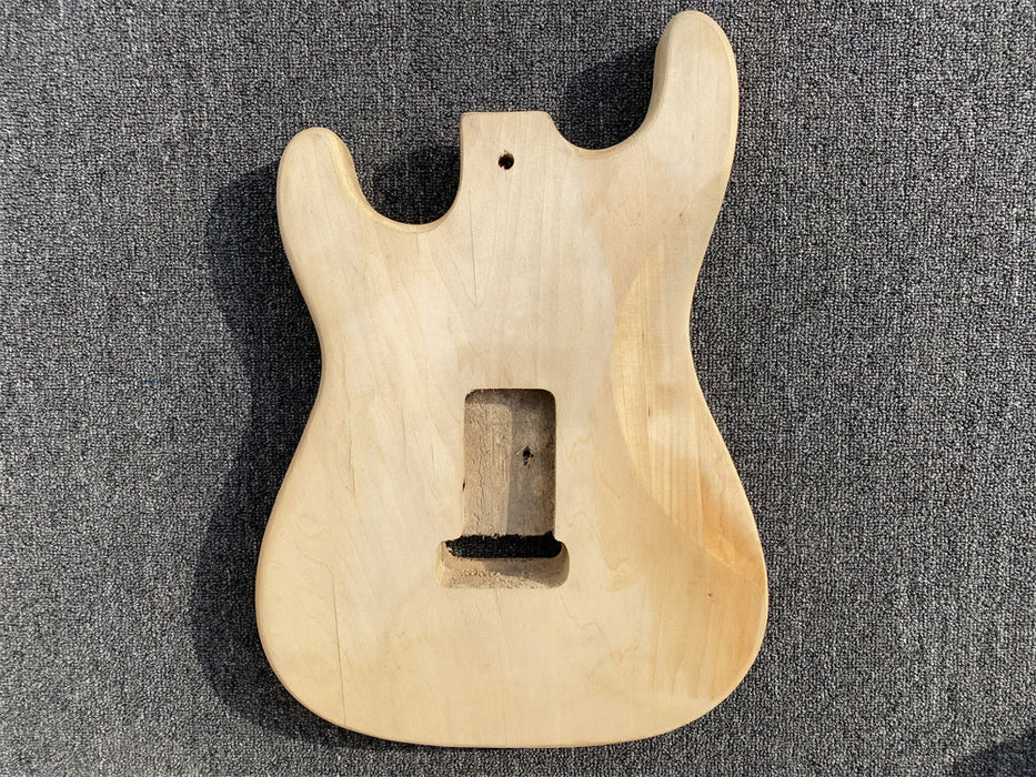 Free Electric Guitar Body / Bass Guitar Body (B Level, 0546)