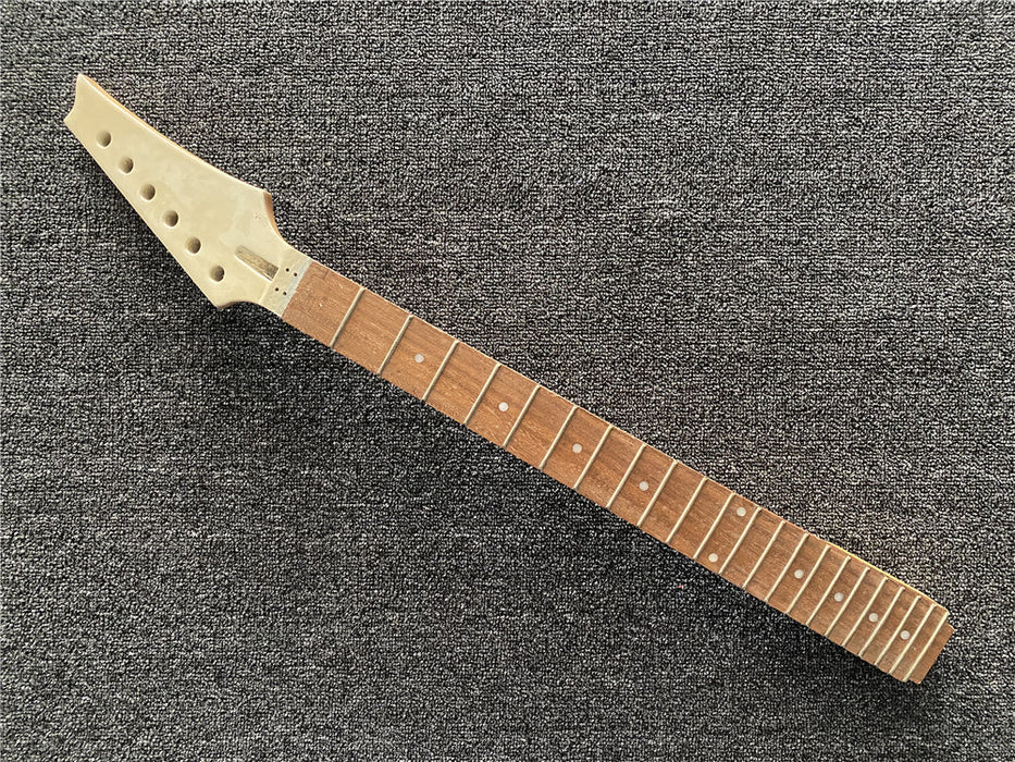 Free Electric Guitar / Bass Guitar Neck (B Level, 0111)