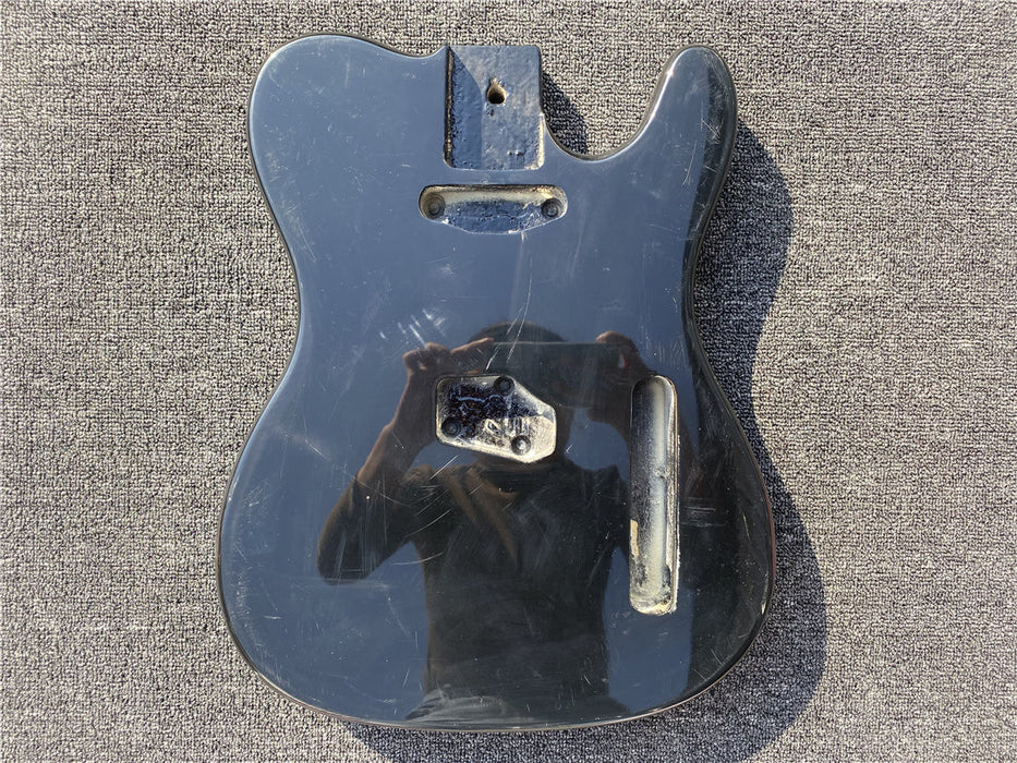 Free Electric Guitar / Bass Guitar Body (B Level, 0203)