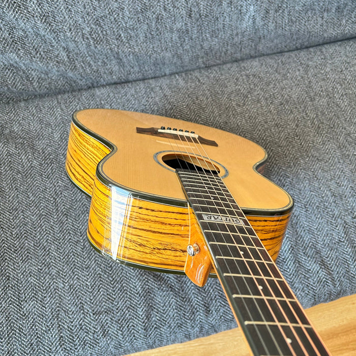 38 Inch Solid Spruce Acoustic Guitar (Shanghai Music Show Sample, JN350)