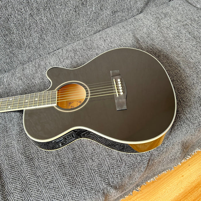 40 Inch Thin Body Black Acoustic Guitar with LED EQ (QAG-2304)