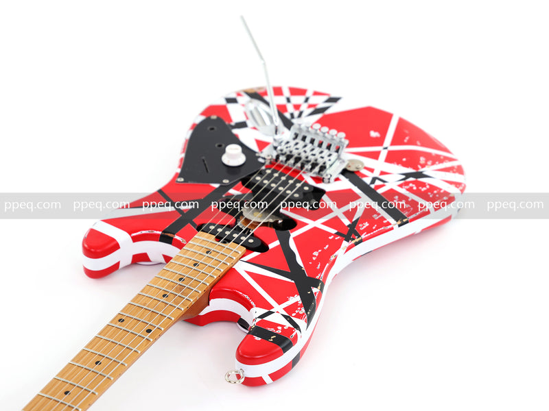 Neo-ST Series Redesigned Relic Electric Guitar (ST-1815, Headstock & Stripe Modified)